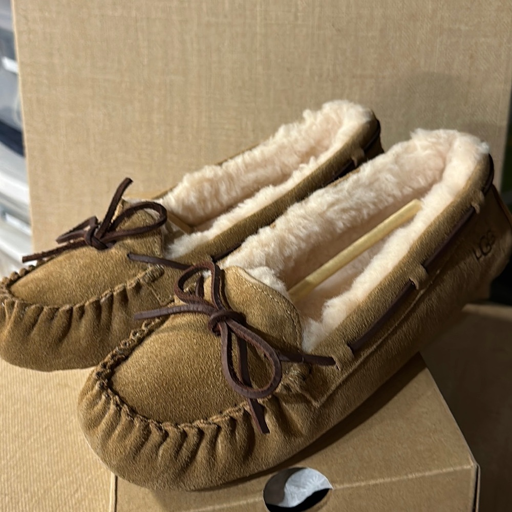 Women’s UGG Dakota Moccasins